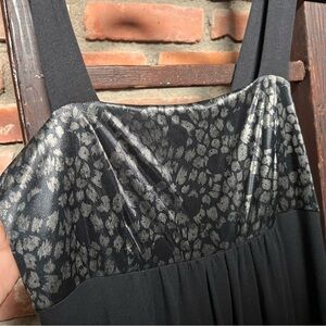 Muumuu Heaven Kilia Dress  black with silver animal print bust size Medium